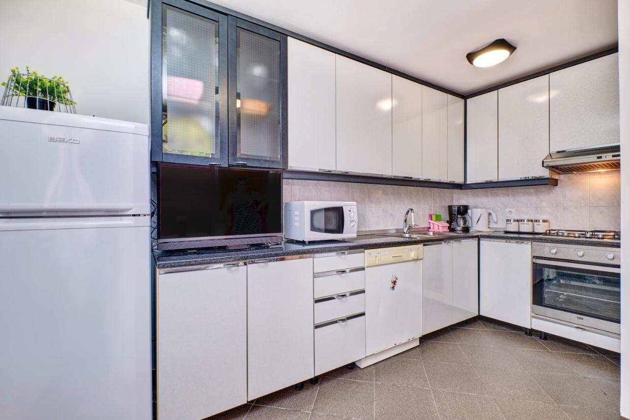Apartments Ljubica ヴェリ・ロシニュ エクステリア 写真