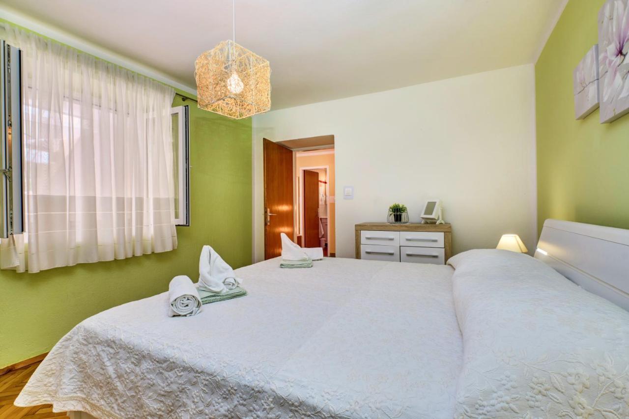 Apartments Ljubica ヴェリ・ロシニュ エクステリア 写真